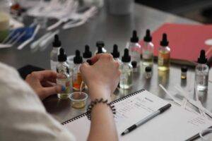 Мастер-класс по работе с парфюмерными ингредиентами